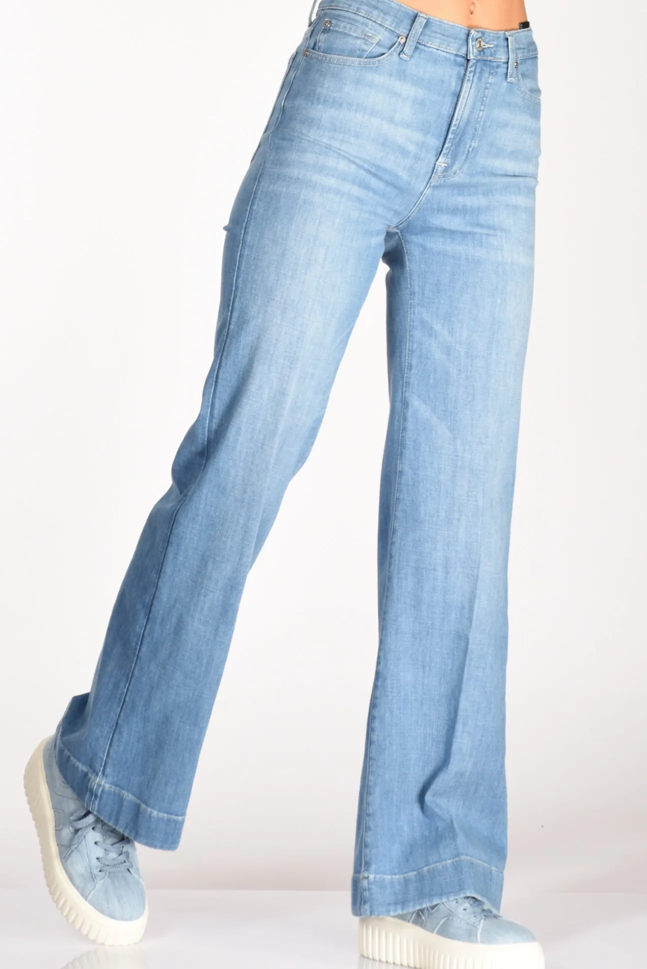 jeans_dojo_blu_chiaro_0.webp jeans dojo blu chiaro