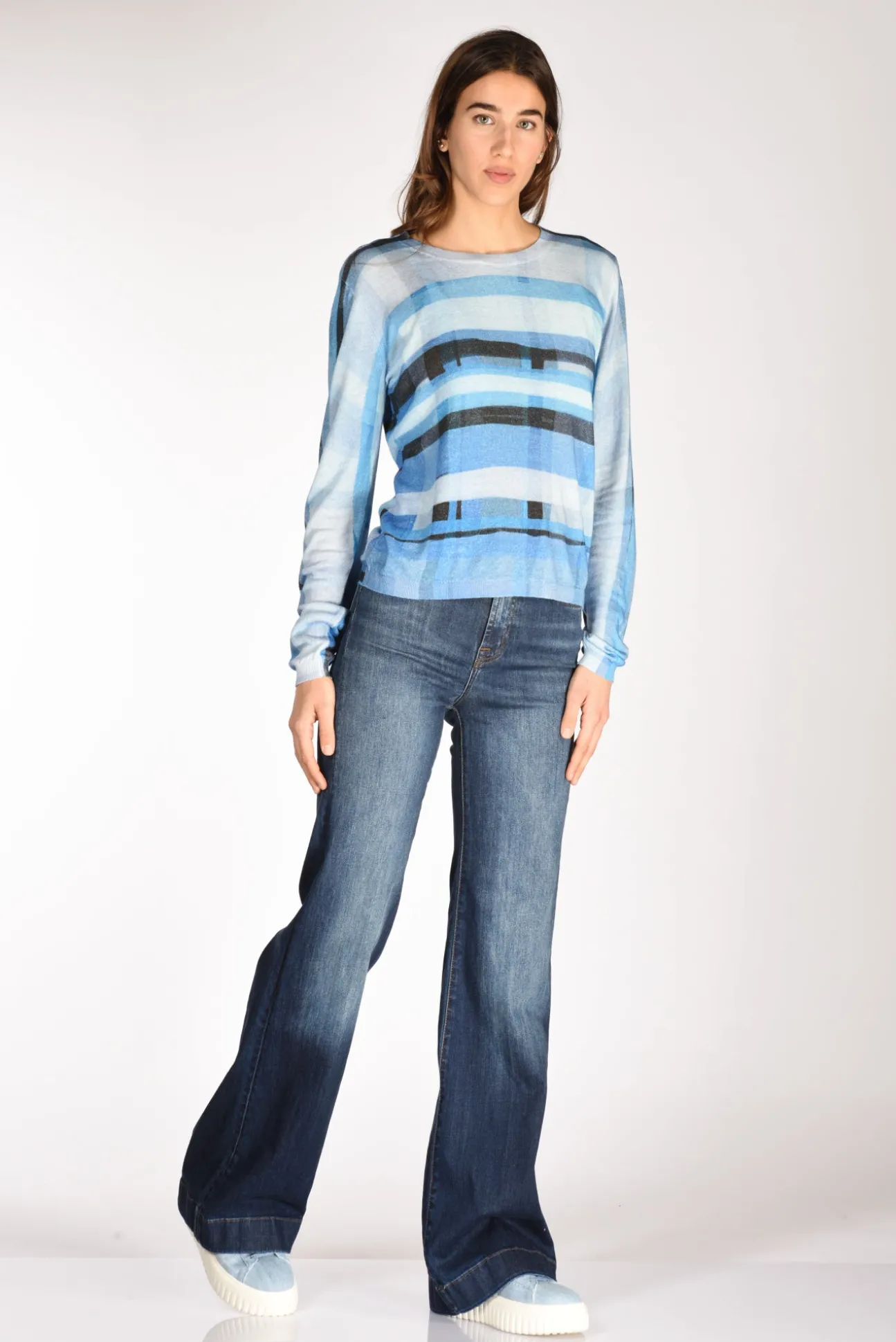 jeans_modern_blu_scuro_1.webp jeans modern blu scuro