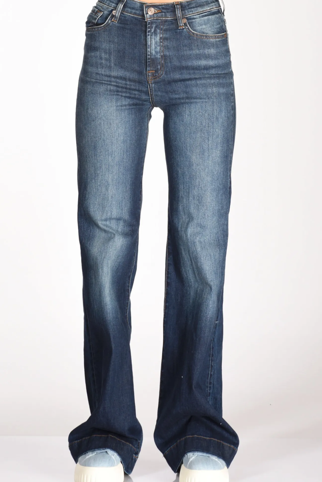 jeans_modern_blu_scuro_2.webp jeans modern blu scuro