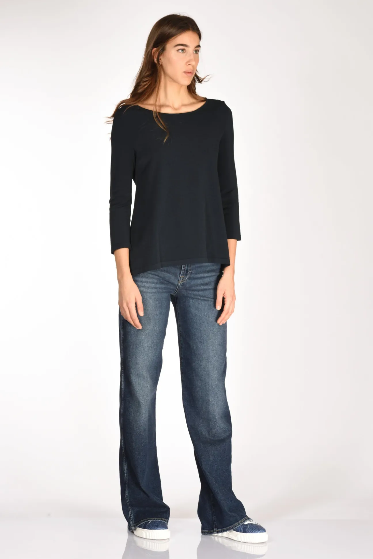 maglia_blu_3-5.webp maglia blu