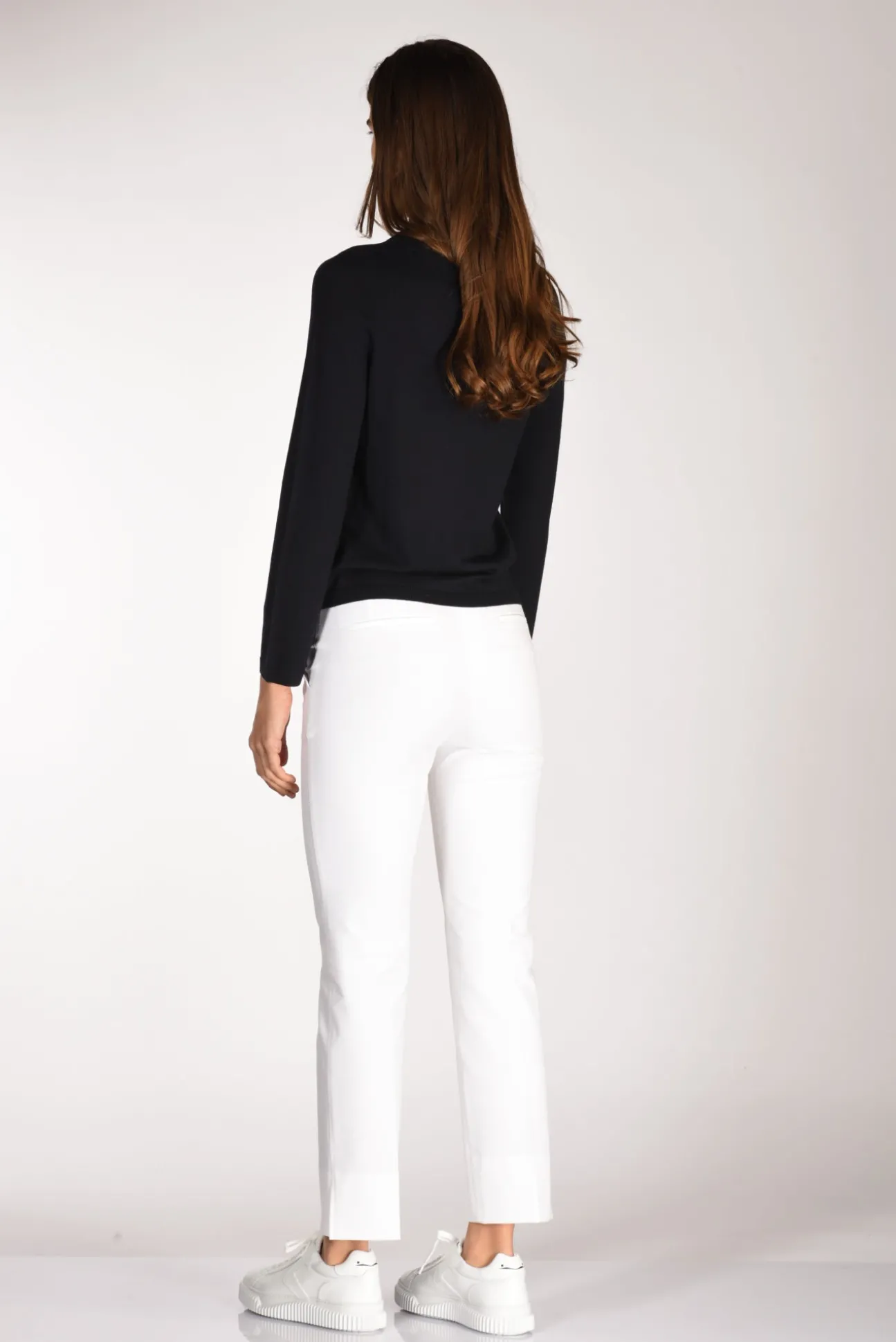 maglia_blu_4-2.webp maglia blu