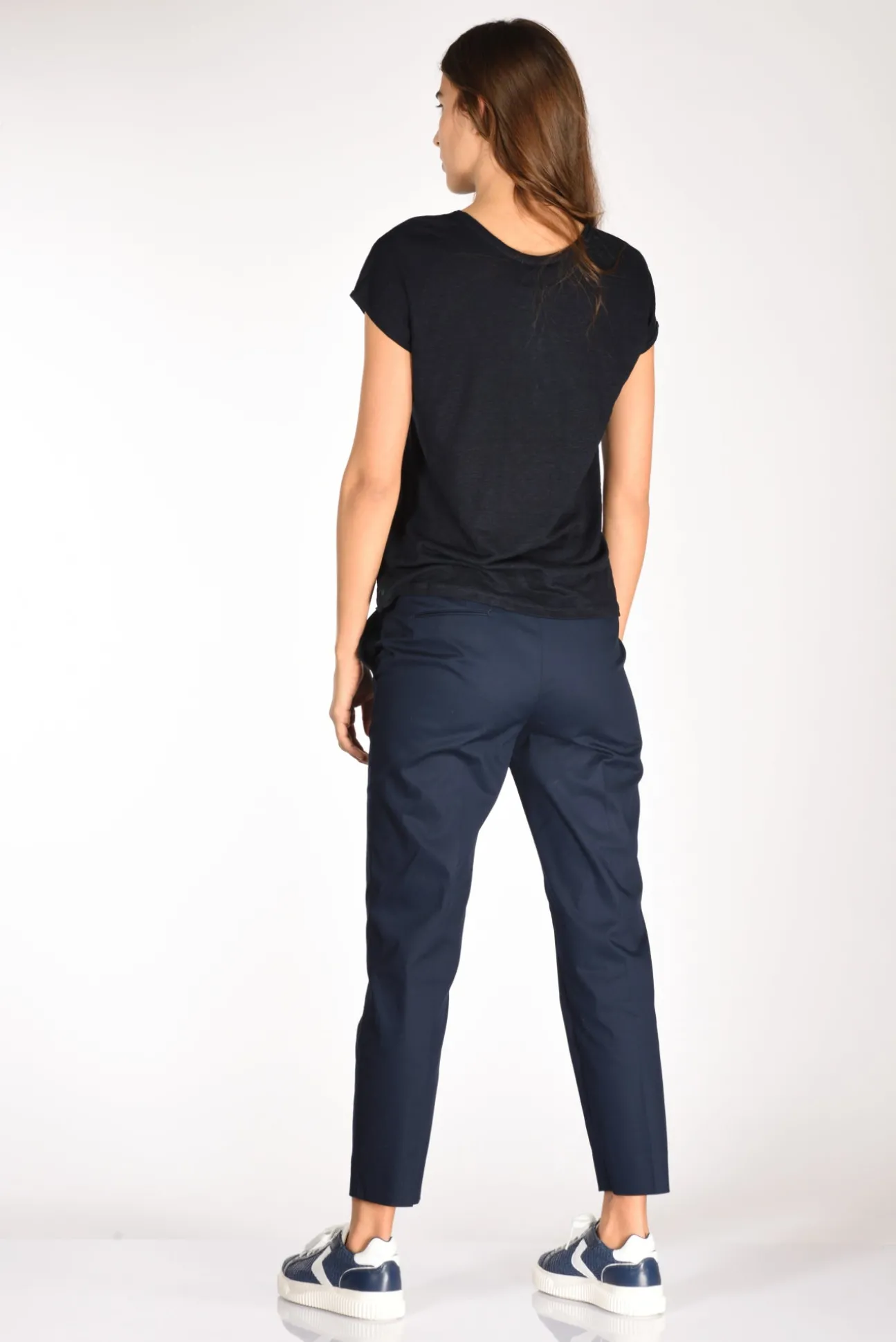 maglia_blu_4.webp maglia blu