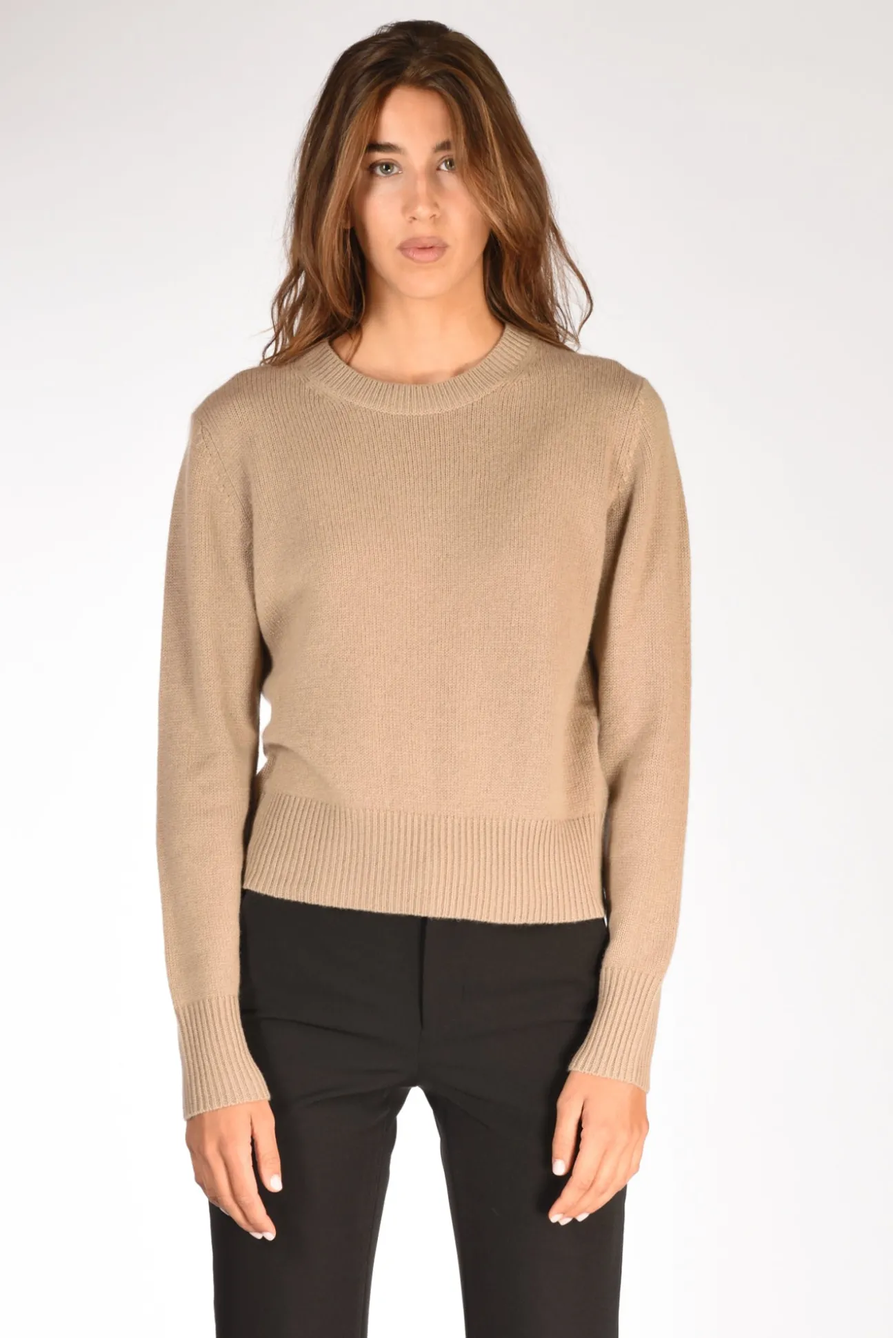 maglia_girocollo_beige_sc_1.webp maglia girocollo beige scuro