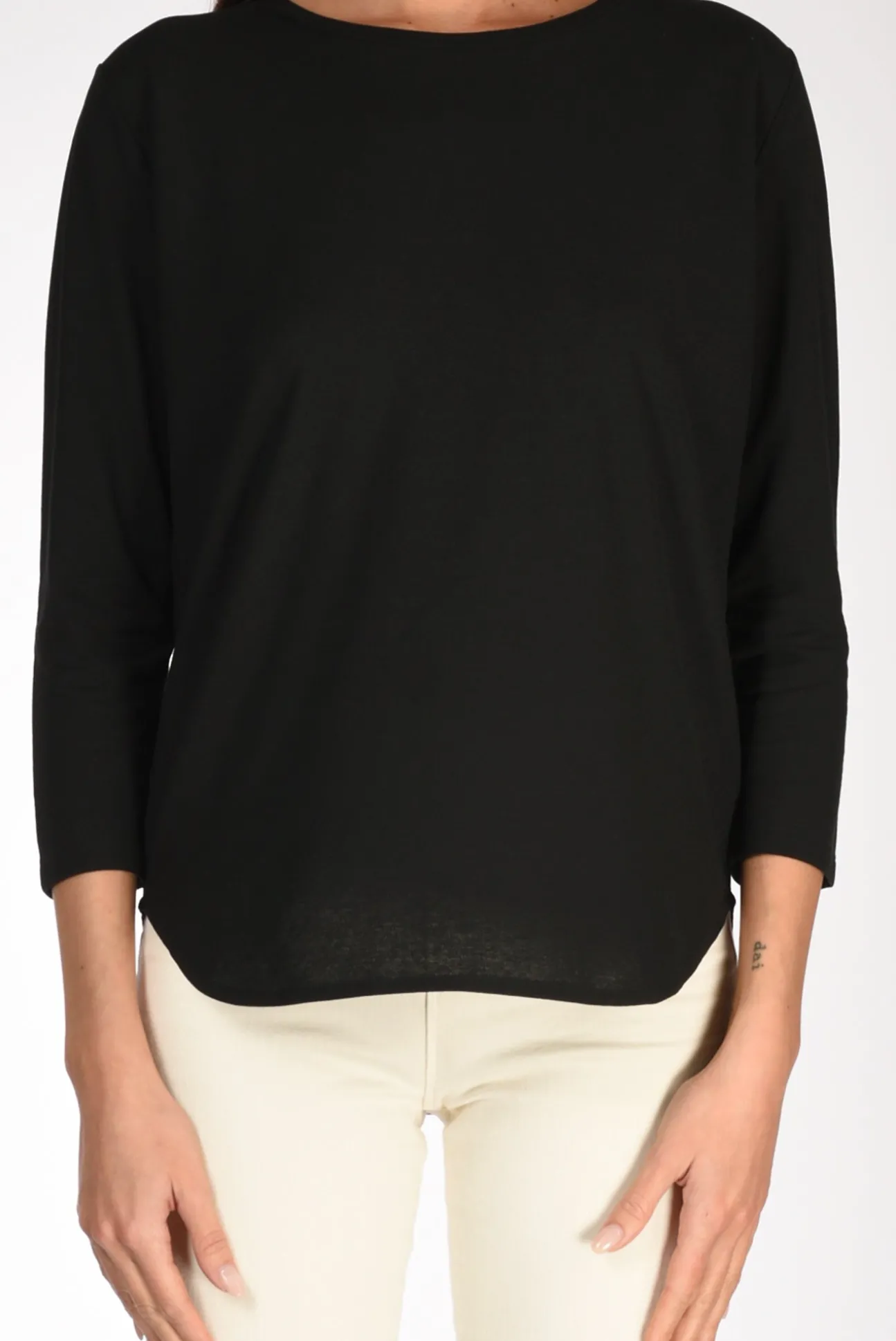 maglia_nero_2-5.webp maglia nero
