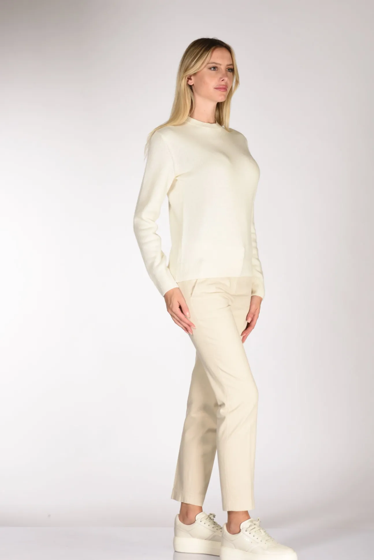 maglia_sorb_bianco_natura_3.webp maglia sorb bianco naturale