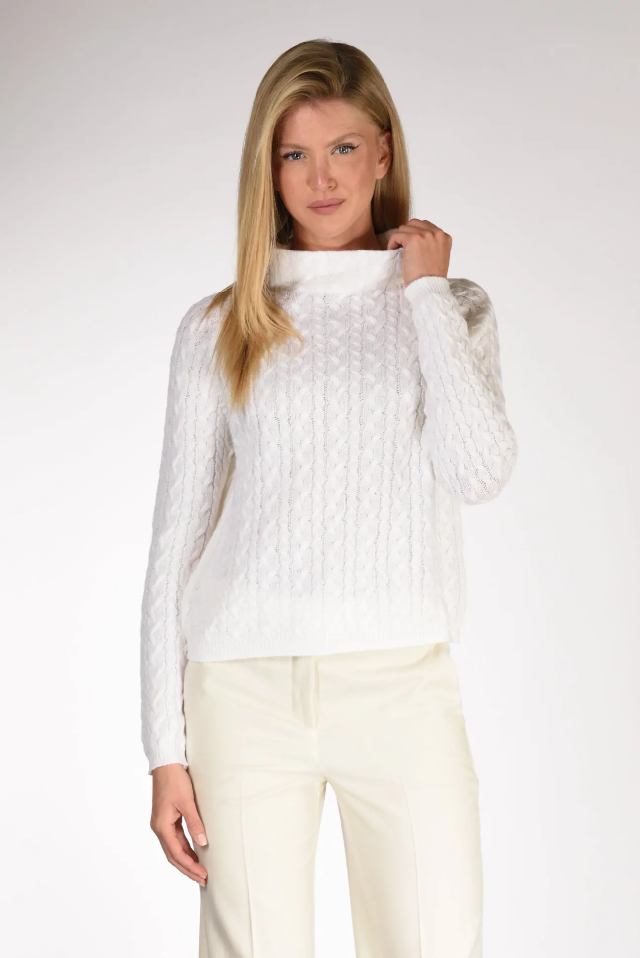 maglia_treccia_bianco_0-1.webp maglia treccia bianco