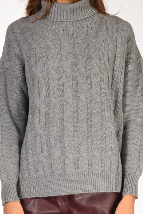maglia treccia grigio