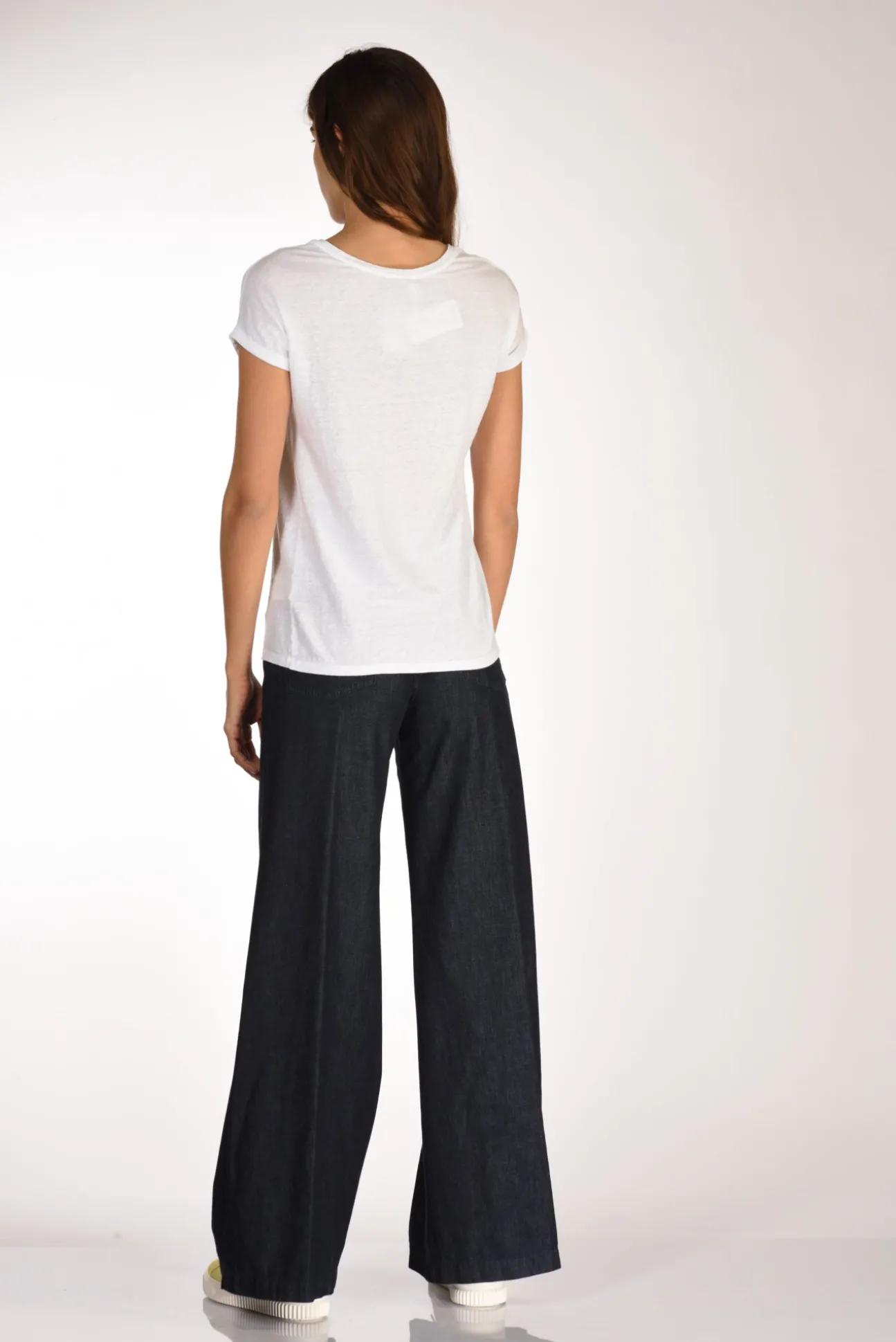 maglia_tshirt_bianco_4.webp maglia tshirt bianco