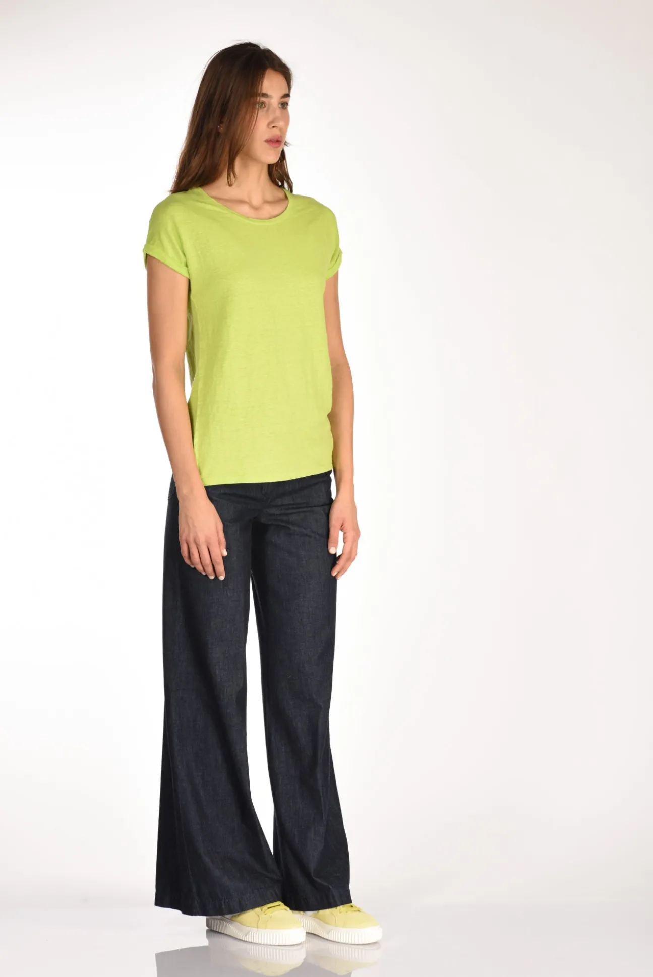 maglia_tshirt_verde_chiar_3.webp maglia tshirt verde chiaro