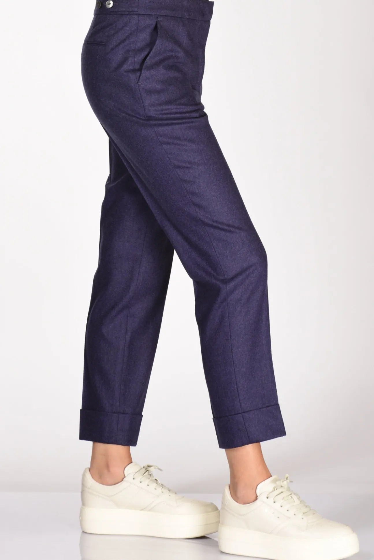 pantalone_andrea_viola_4.webp pantalone andrea viola
