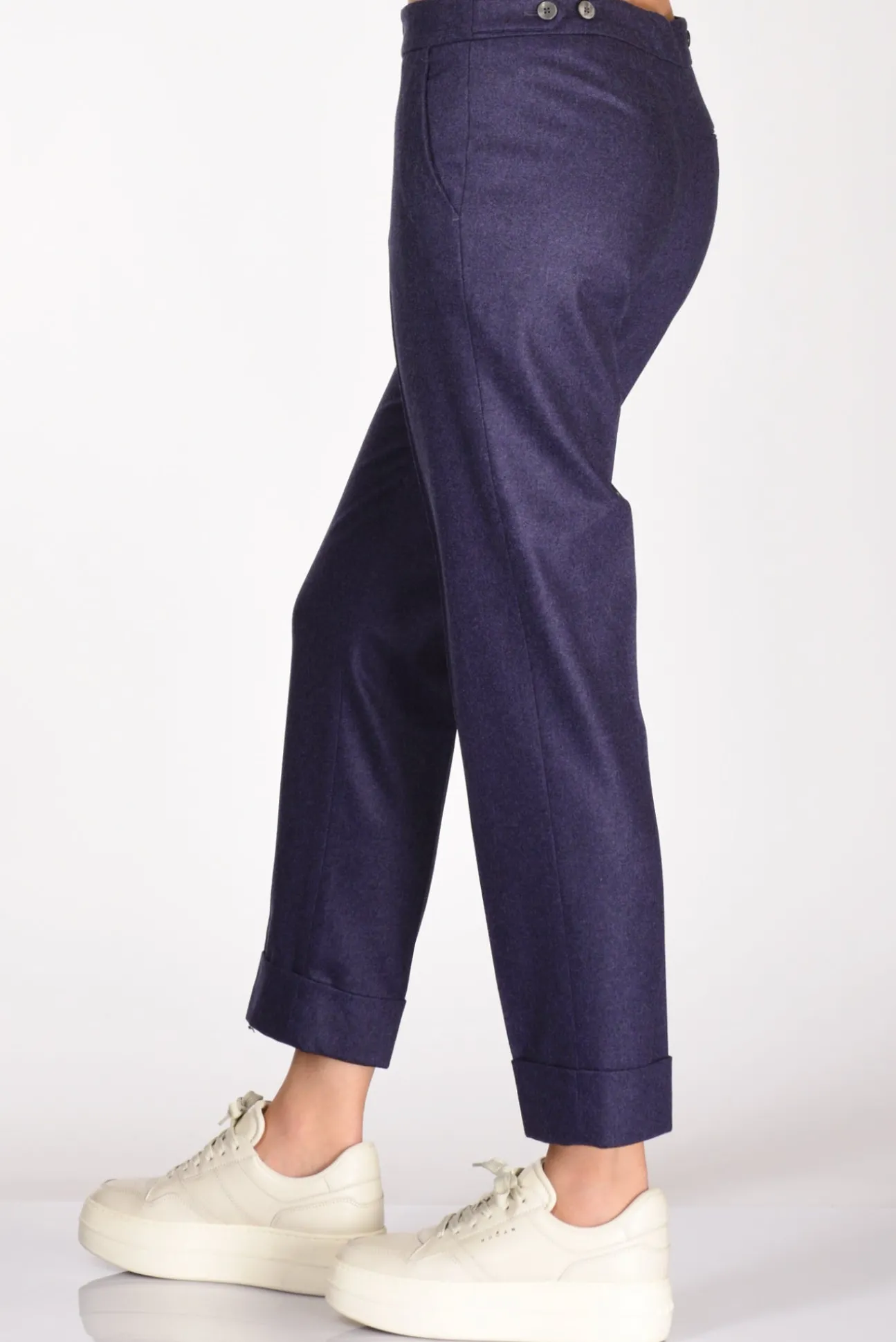 pantalone_andrea_viola_5.webp pantalone andrea viola