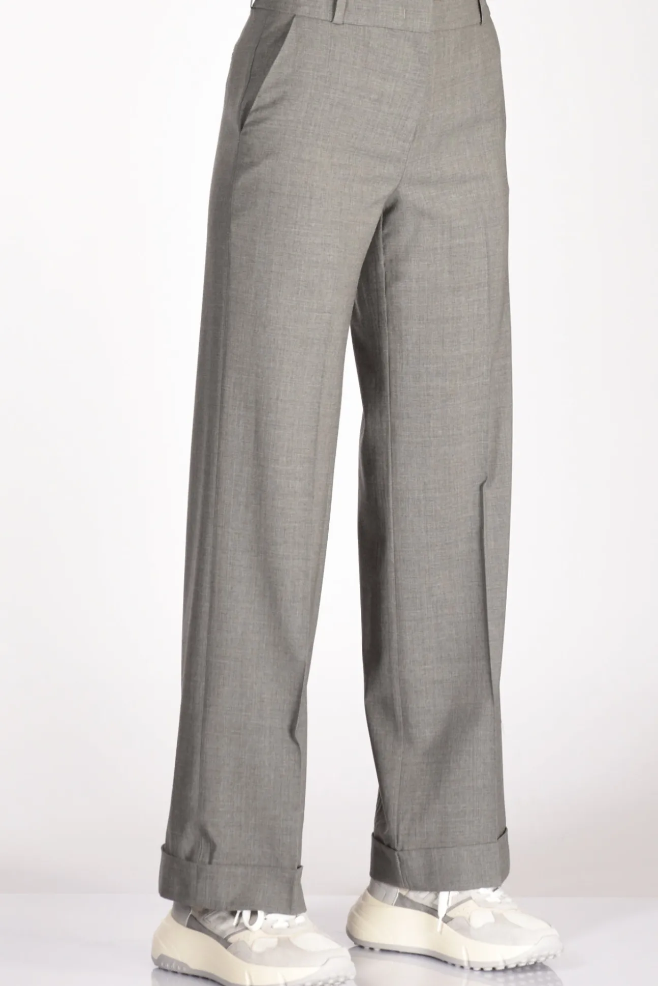 pantalone_andrew_grigio_4.webp pantalone andrew grigio