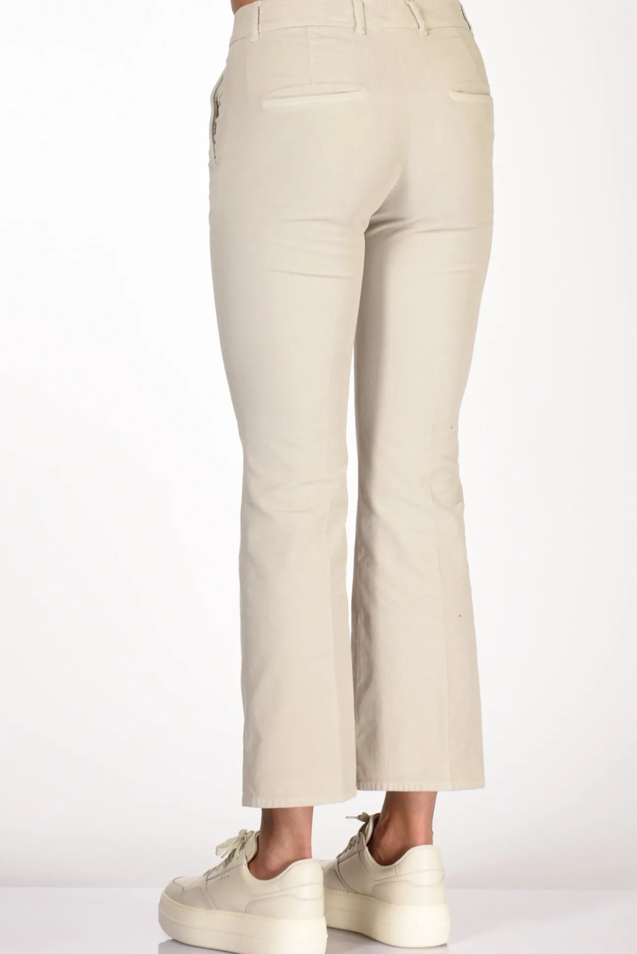 pantalone_aylen_grigio_ch_5.webp pantalone aylen grigio chiaro