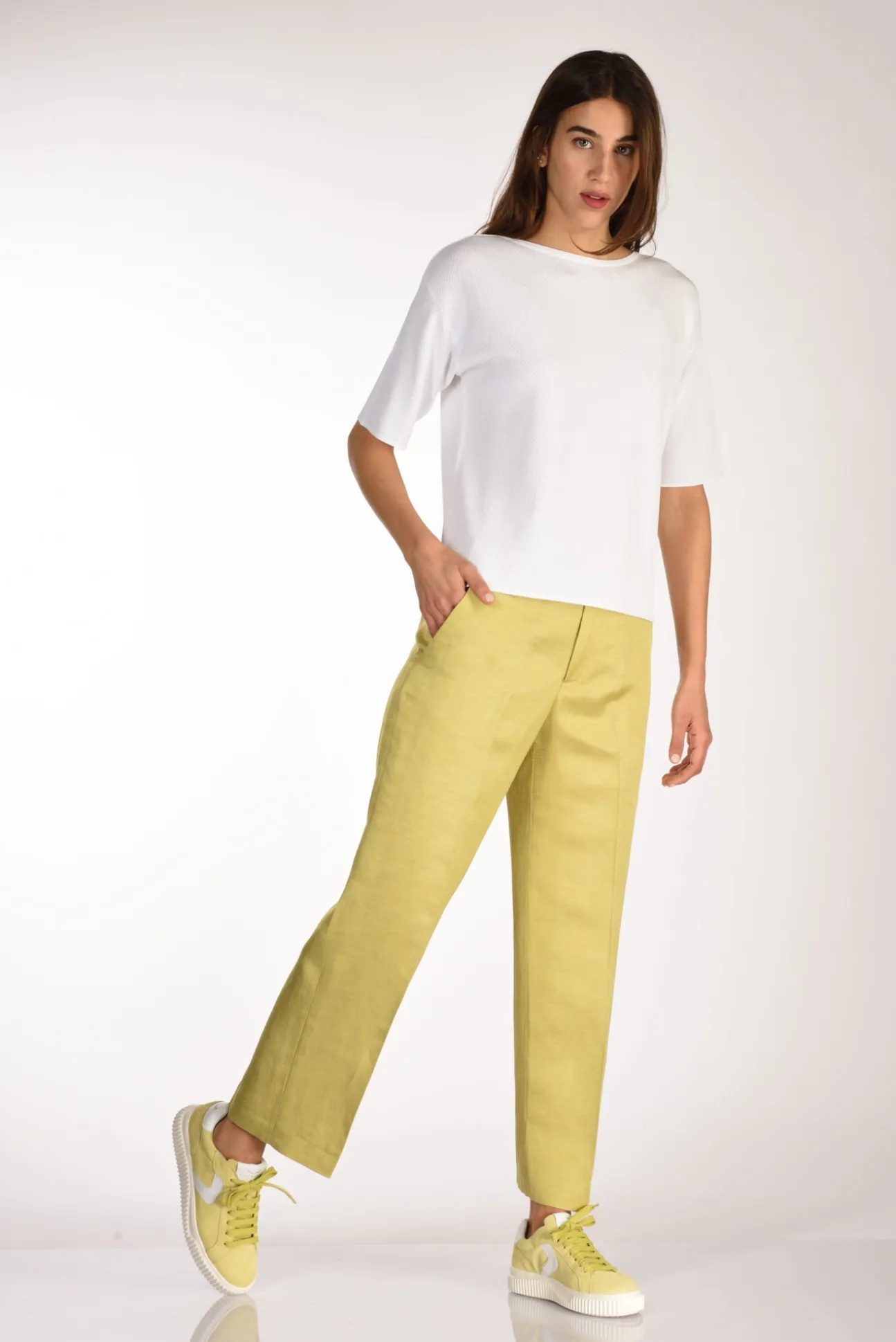 pantalone_emma_giallo_1.webp pantalone emma giallo
