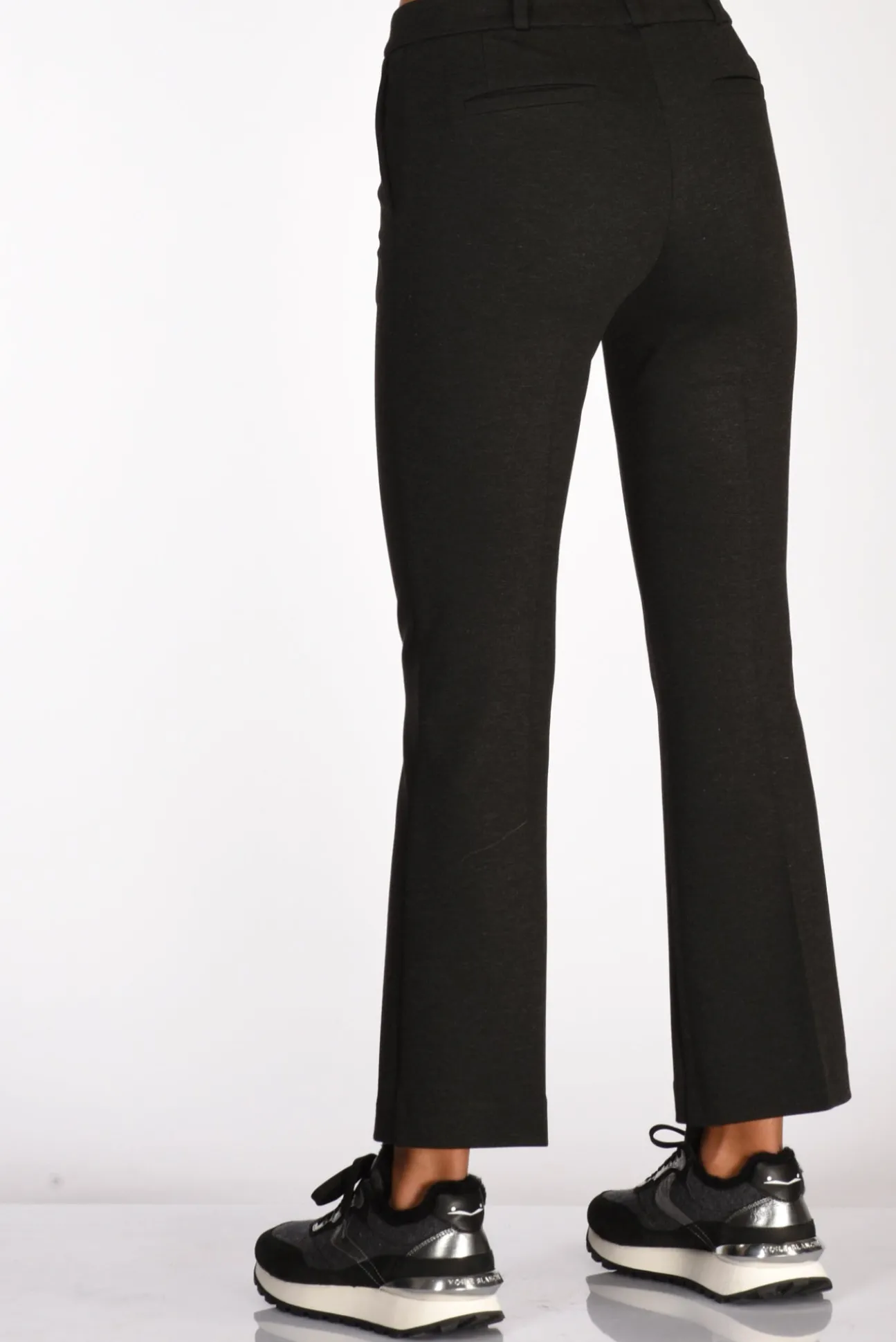 pantalone_florette_grigio_5.webp pantalone florette grigio