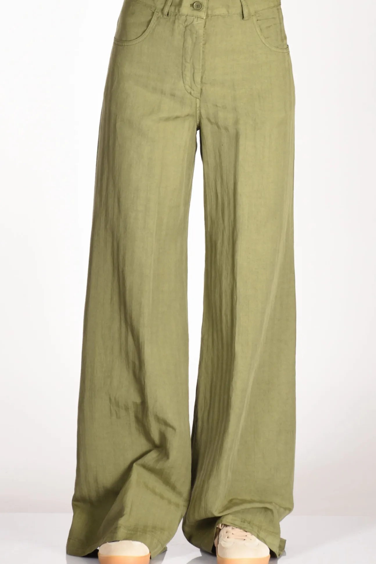 pantalone_largo_verde_2.webp pantalone largo verde