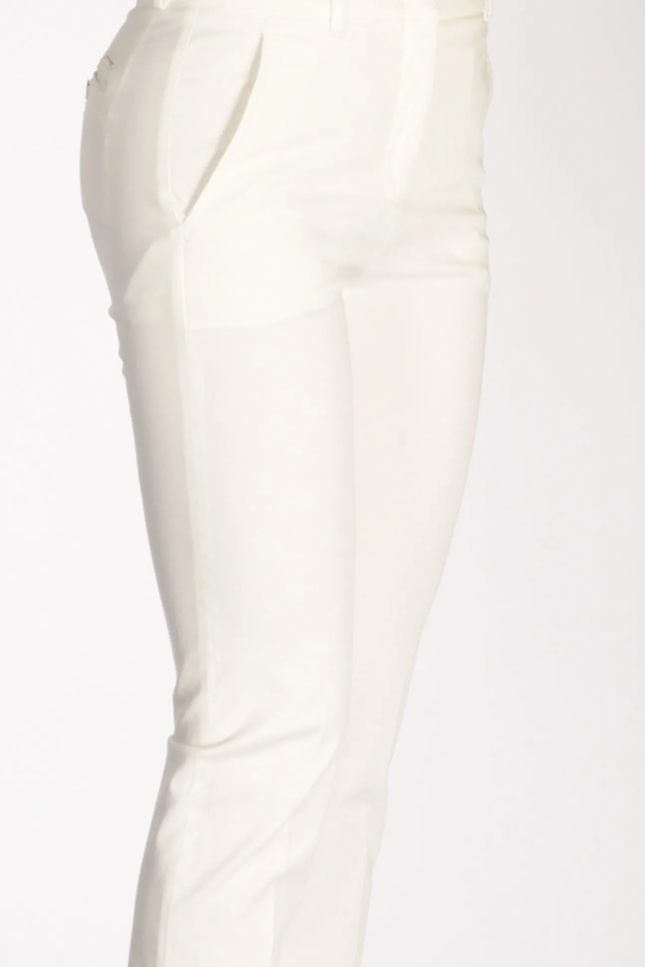 pantalone_leyre_bianco_la_4.webp pantalone leyre bianco latte