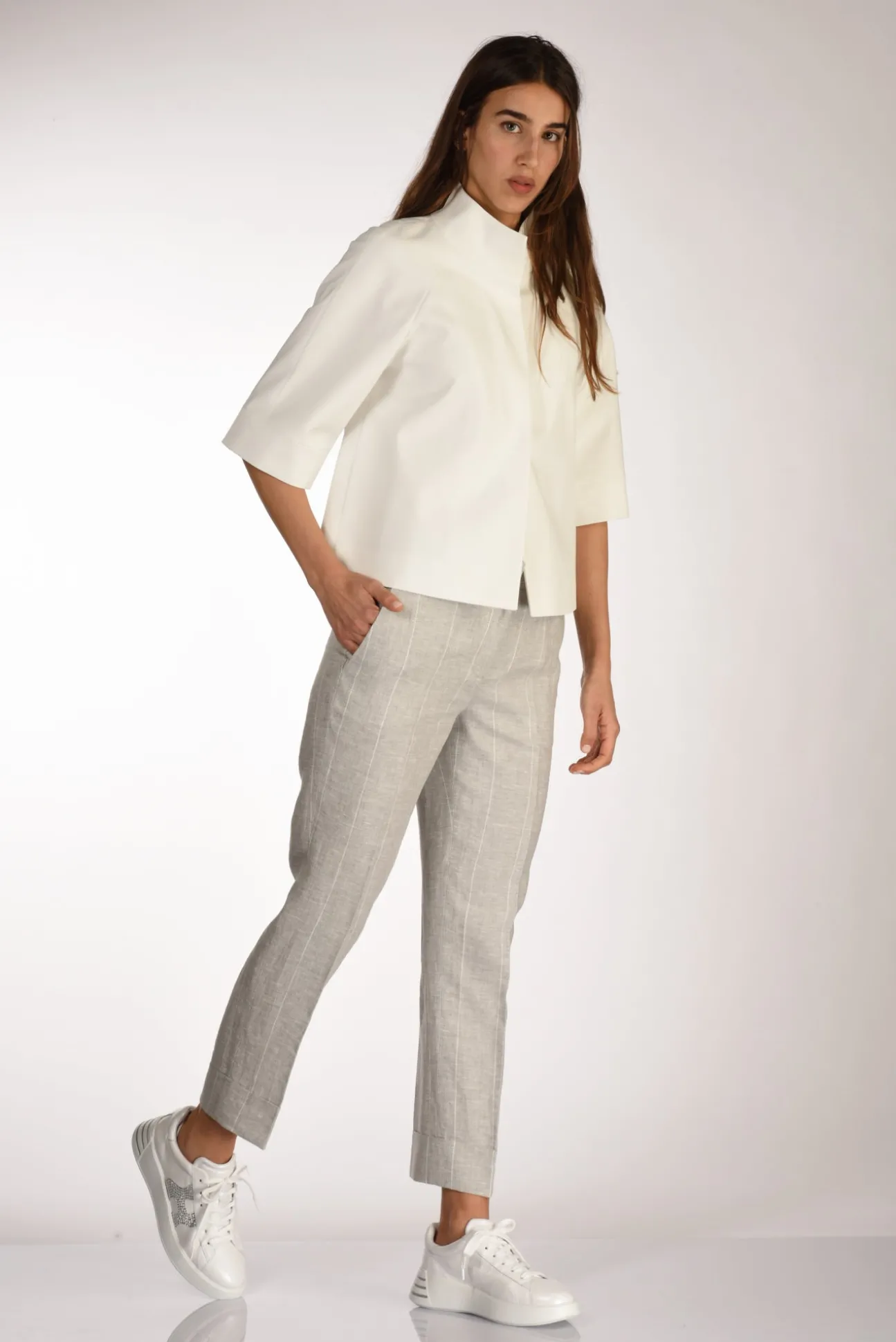 pantalone_nevet_grigio_ch_1-1.webp pantalone nevet grigio chiaro