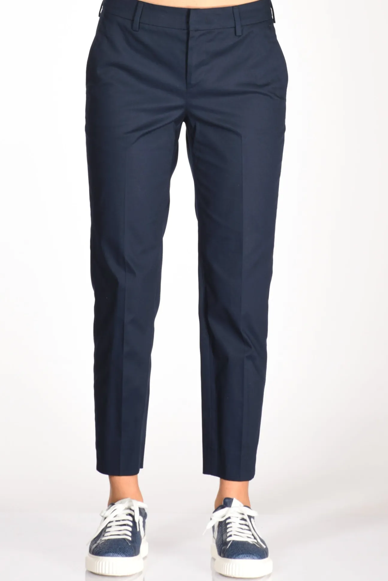 pantalone_new_york_blu_2-1.webp pantalone new york blu