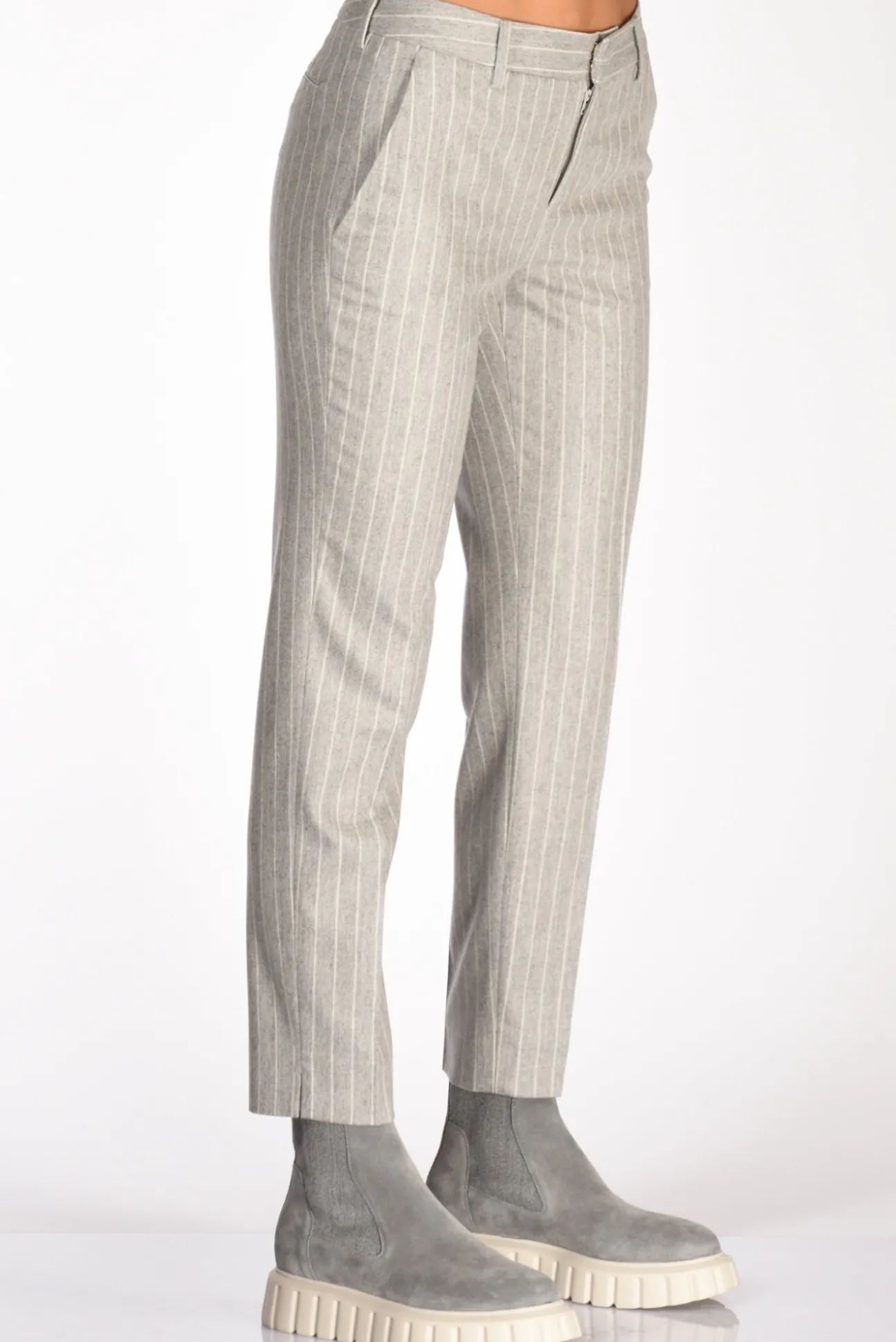 pantalone_new_york_grigio_4.webp pantalone new york grigio/bianco