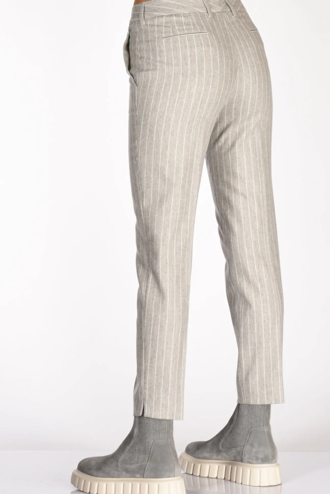 pantalone_new_york_grigio_5.webp pantalone new york grigio/bianco