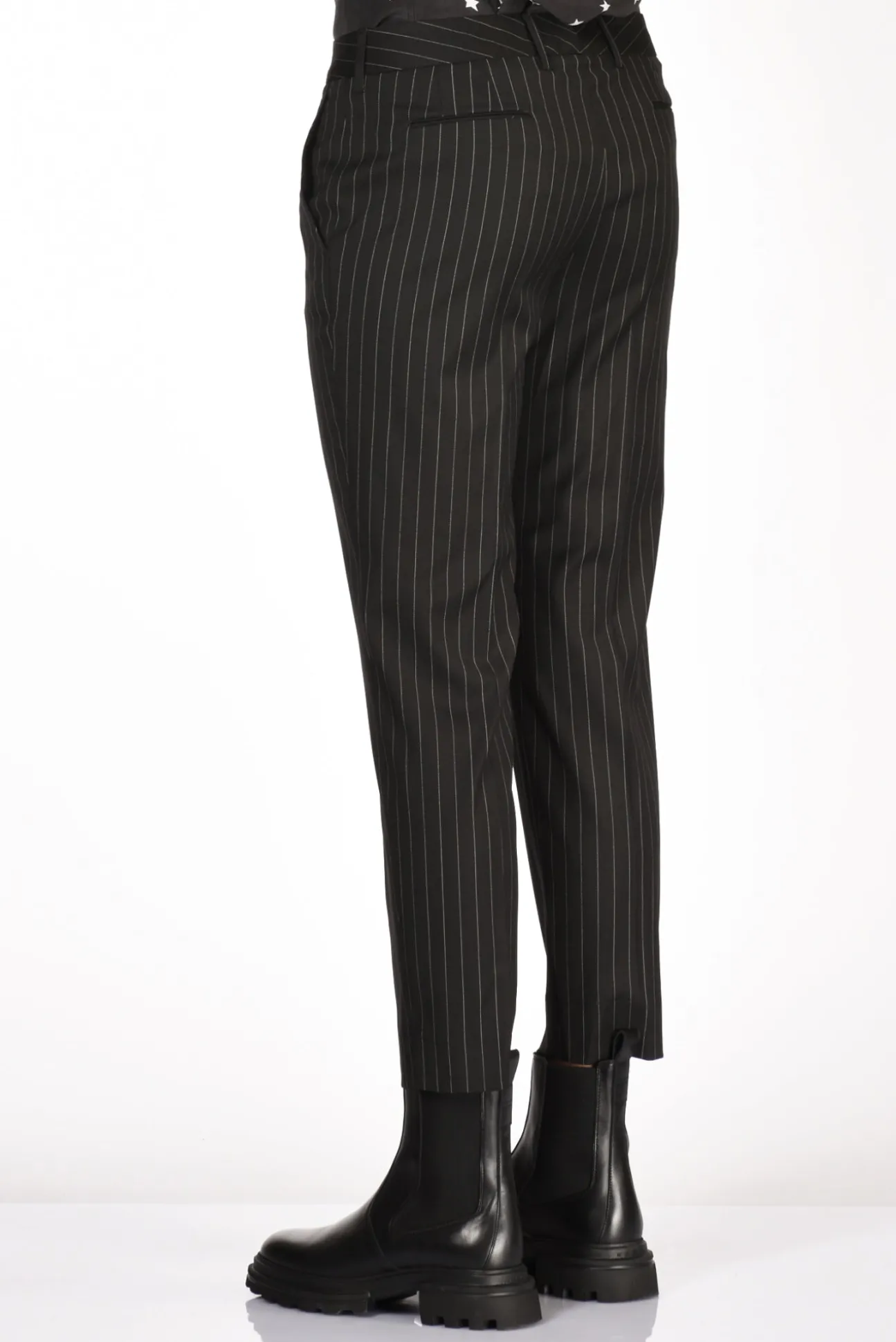 pantalone_new_york_nero_5-4.webp pantalone new york nero