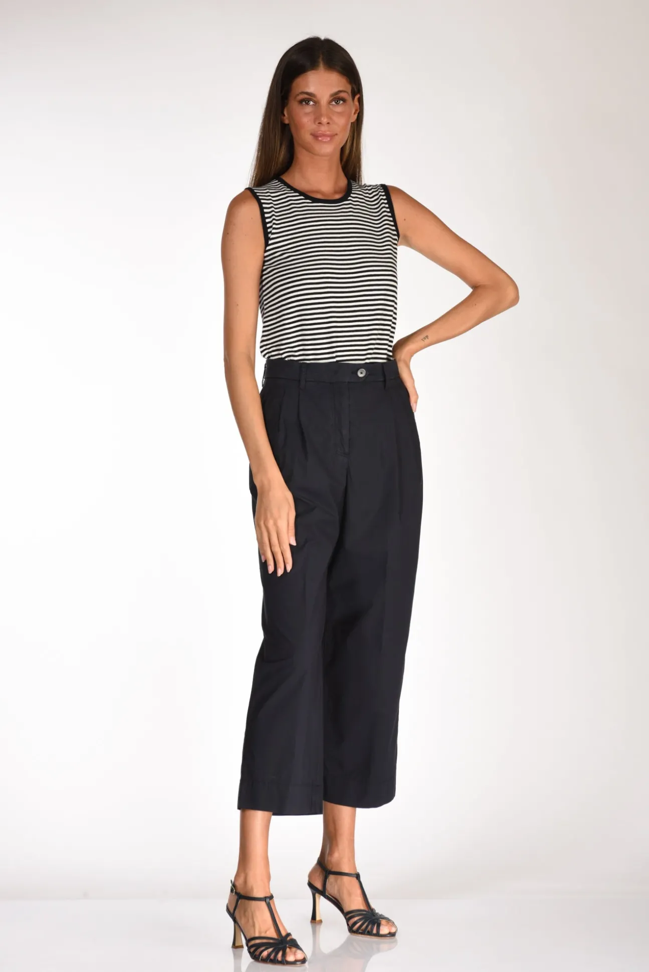 pantalone_pince_blu_1.webp pantalone pince blu