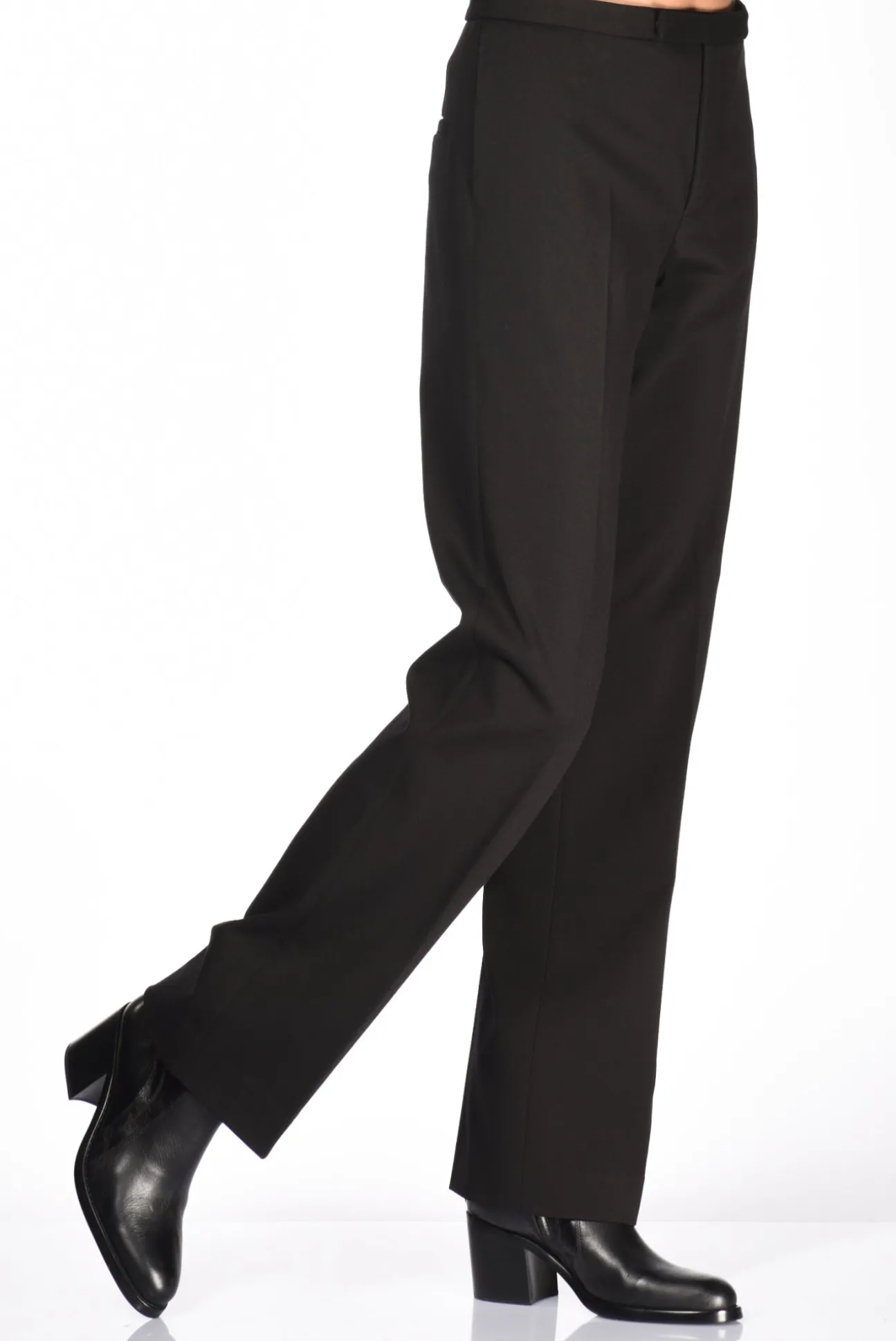 pantaloni_nero_0-1.webp pantaloni nero