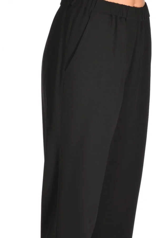 pantaloni nero
