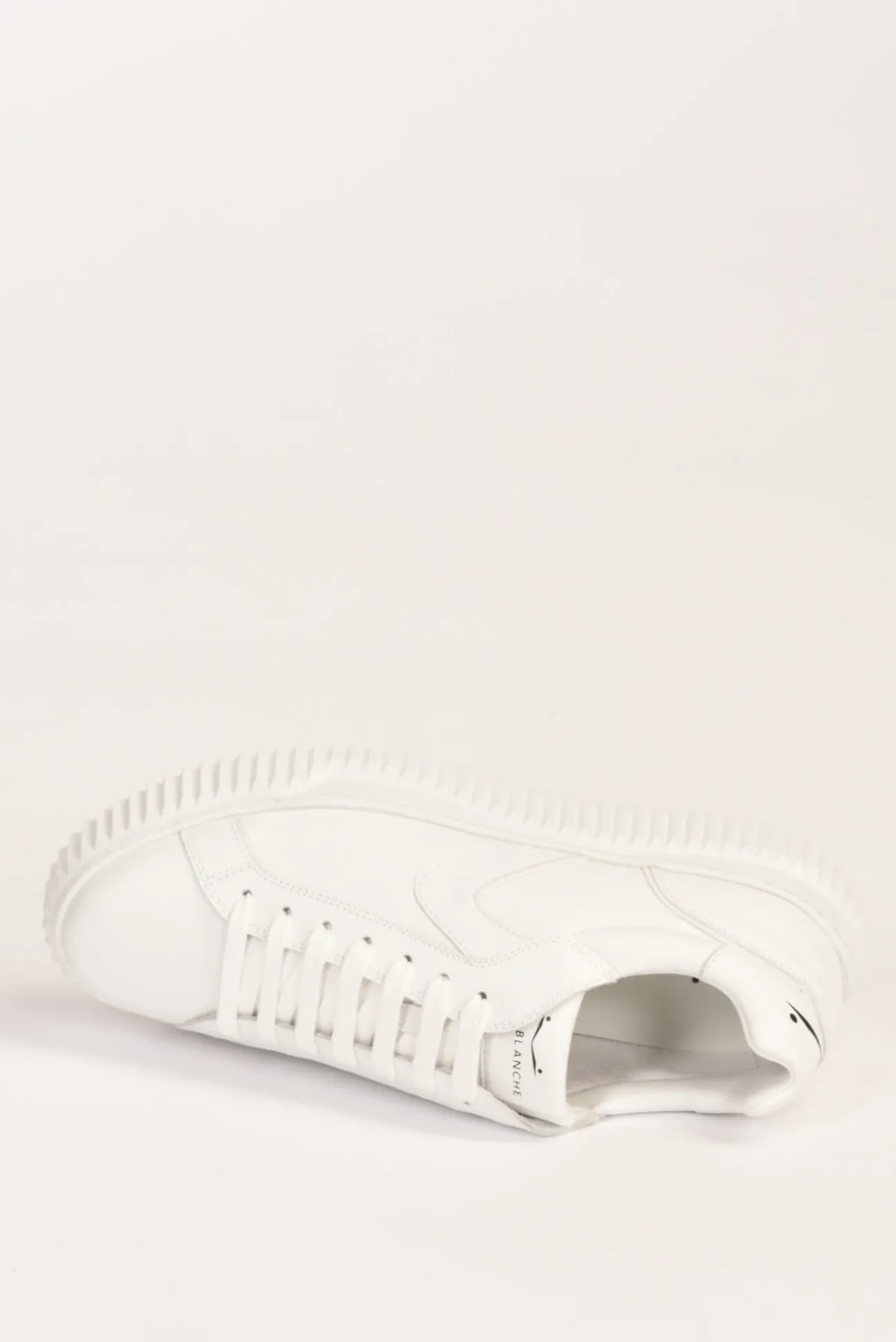 sneakers_bianco_4.webp sneakers bianco