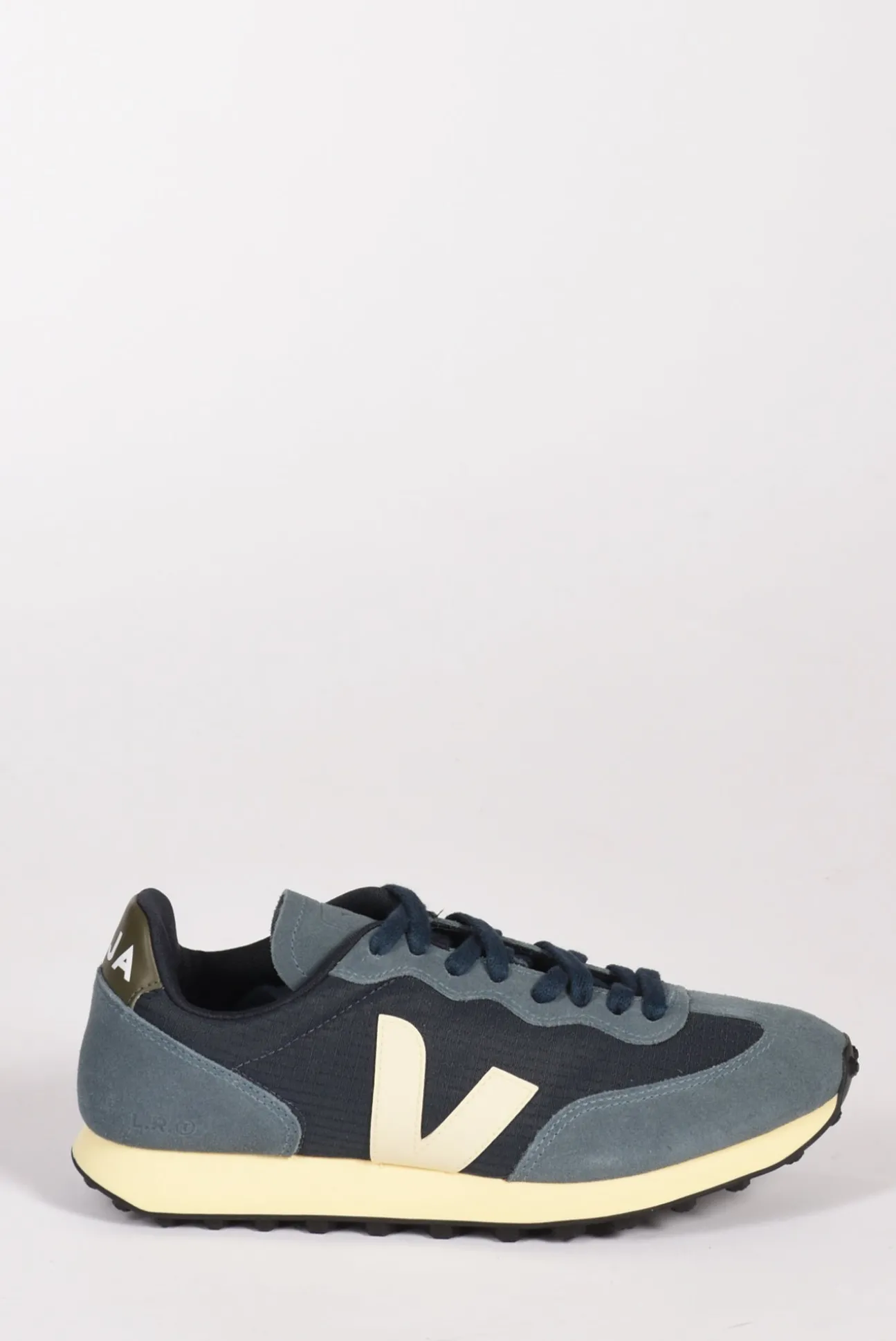 sneakers_stringata_blubia_0.webp sneakers stringata blu/bianco