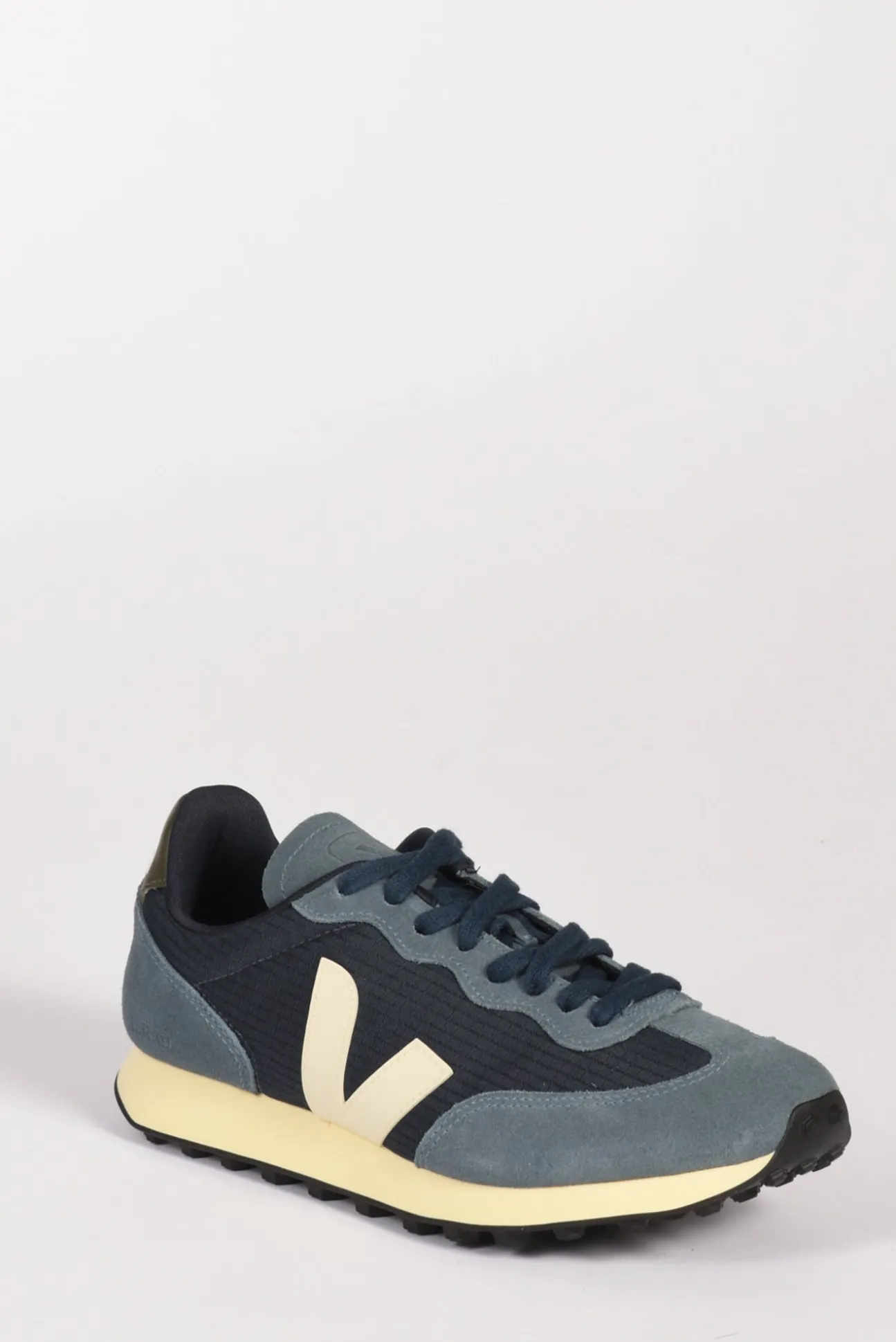 sneakers_stringata_blubia_2.webp sneakers stringata blu/bianco