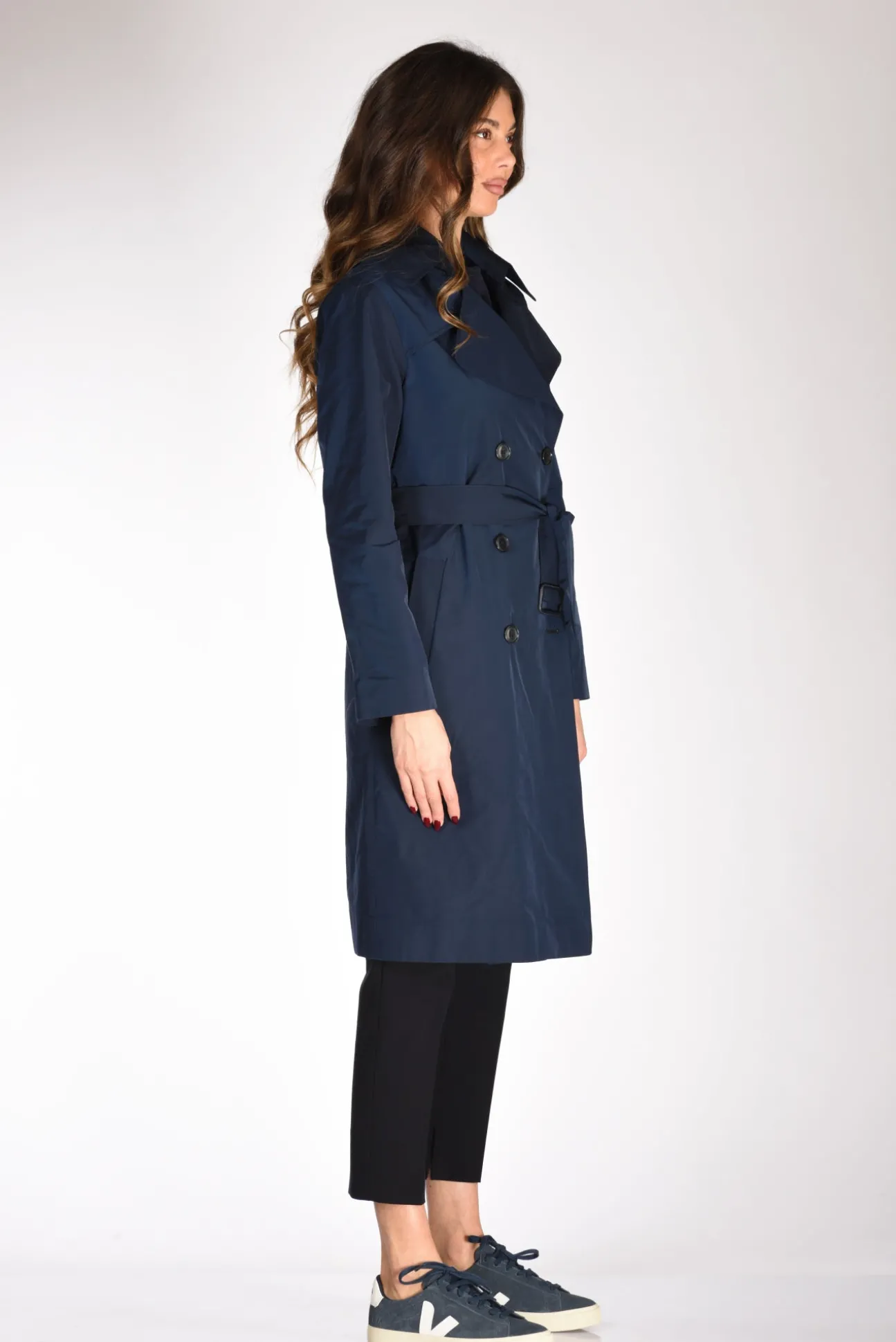 trench_cintura_blu_3.webp trench cintura blu