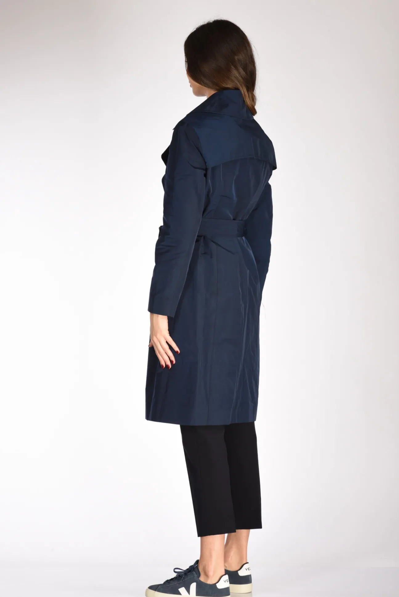 trench_cintura_blu_4.webp trench cintura blu
