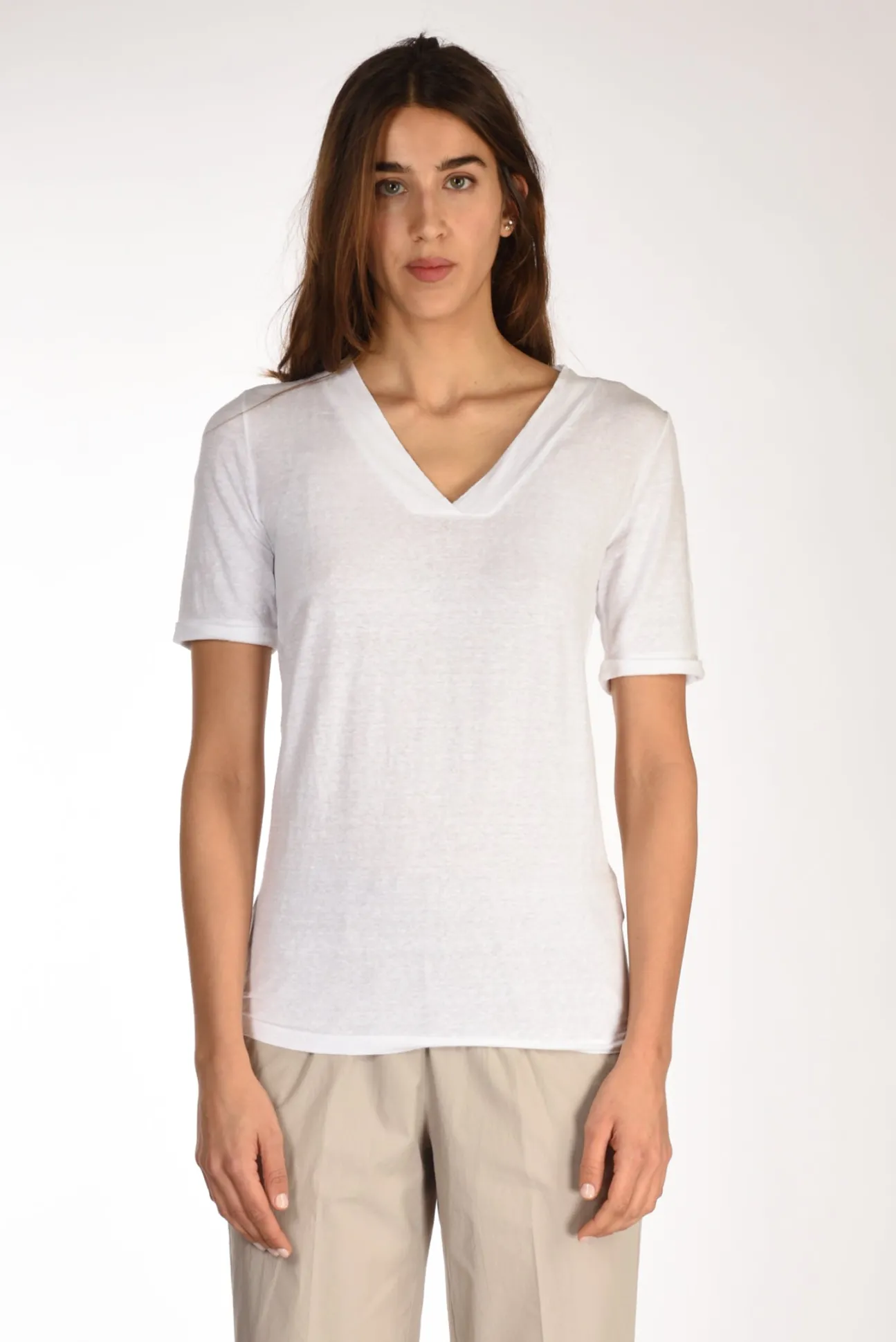 tshirt_di_maglia_bianco_1-1.webp tshirt di maglia bianco