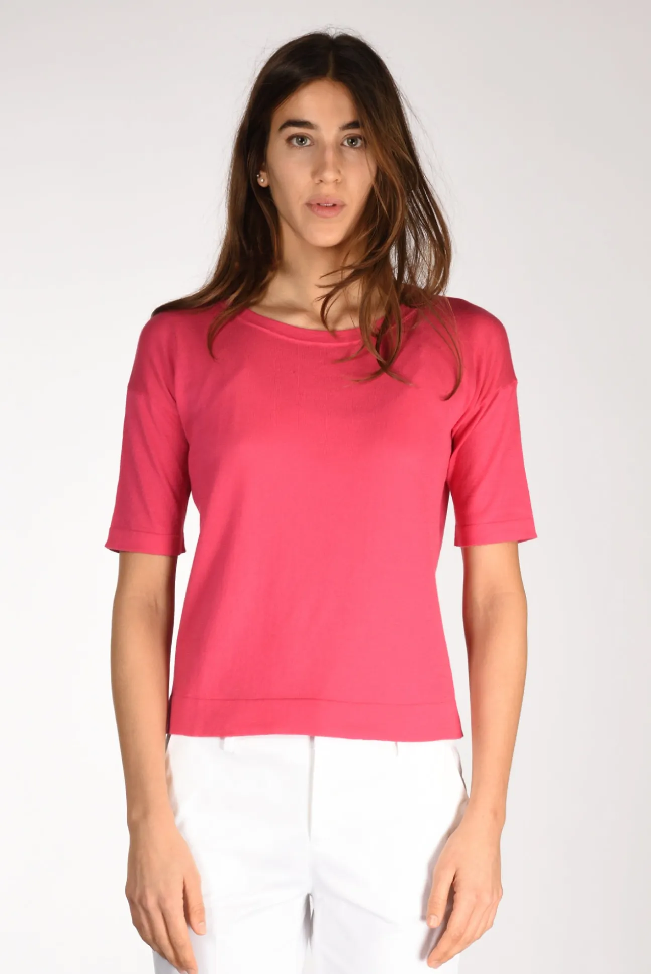 tshirt_di_maglia_fucsia_1-1.webp tshirt di maglia fucsia