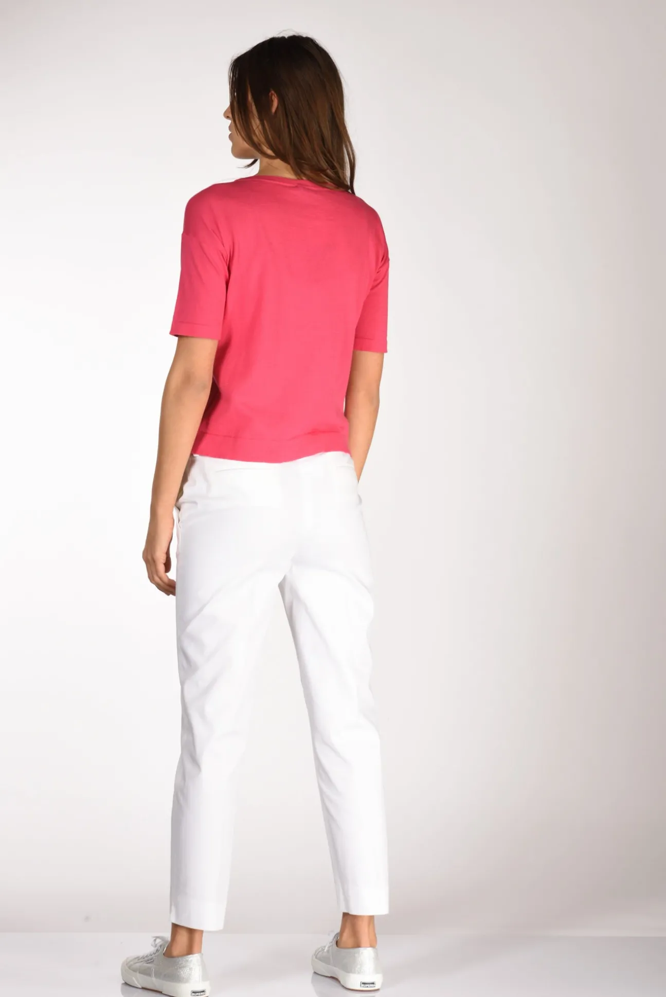tshirt_di_maglia_fucsia_4-1.webp tshirt di maglia fucsia