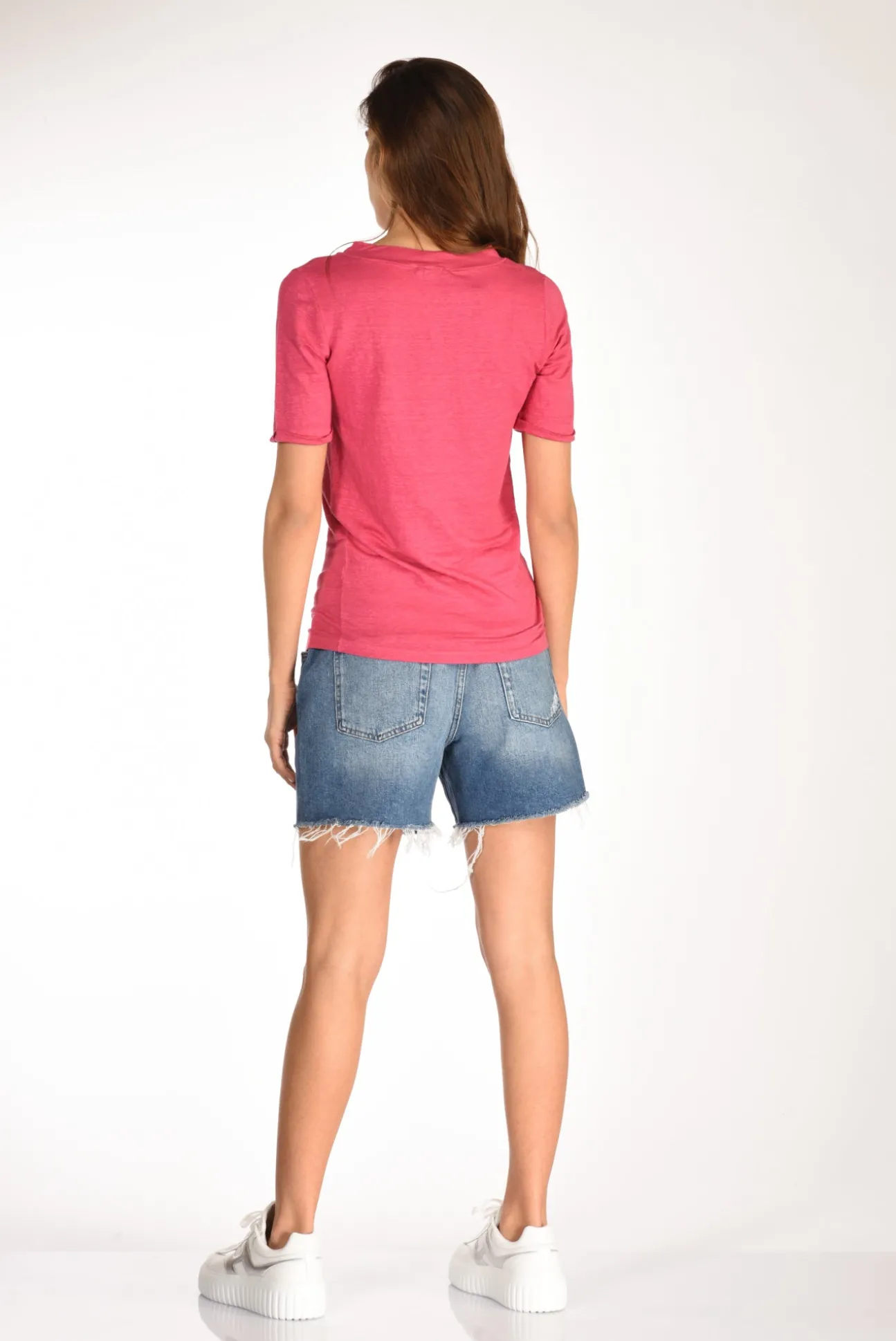 tshirt_di_maglia_fucsia_4.webp tshirt di maglia fucsia