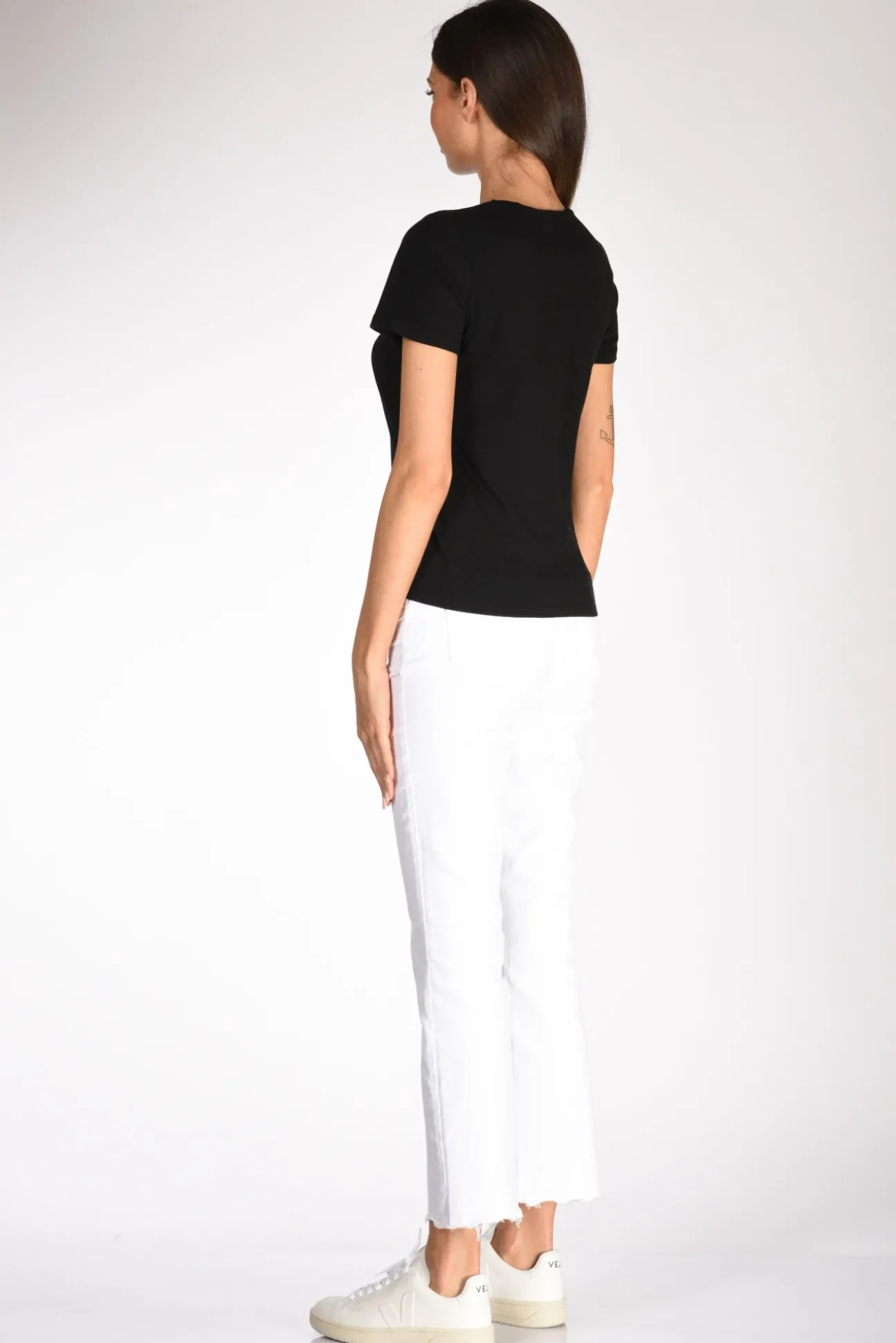 tshirt_m_corta_nero_4.webp tshirt m. corta nero