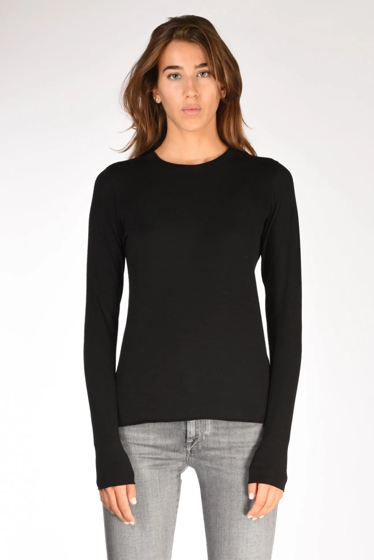 tshirt_maglia_nero_1.webp tshirt maglia nero