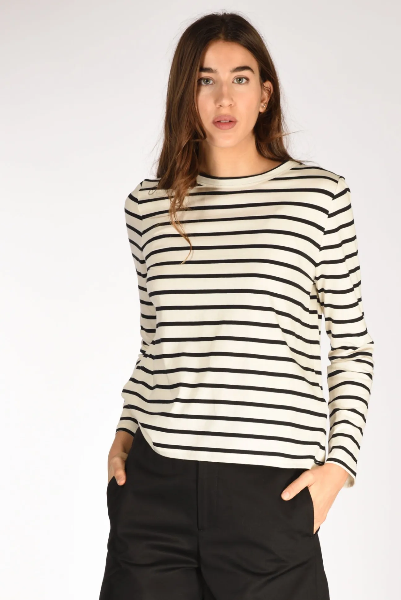 tshirt_rigata_beigenero_0.webp tshirt rigata beige/nero