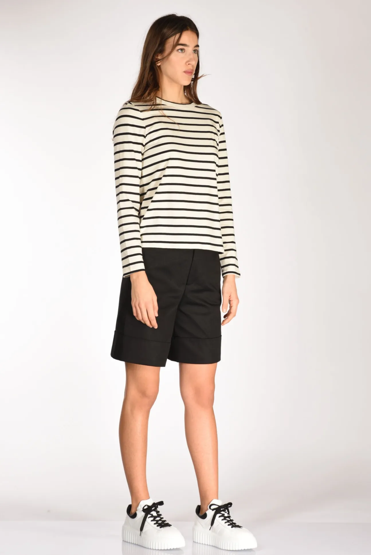 tshirt_rigata_beigenero_3.webp tshirt rigata beige/nero