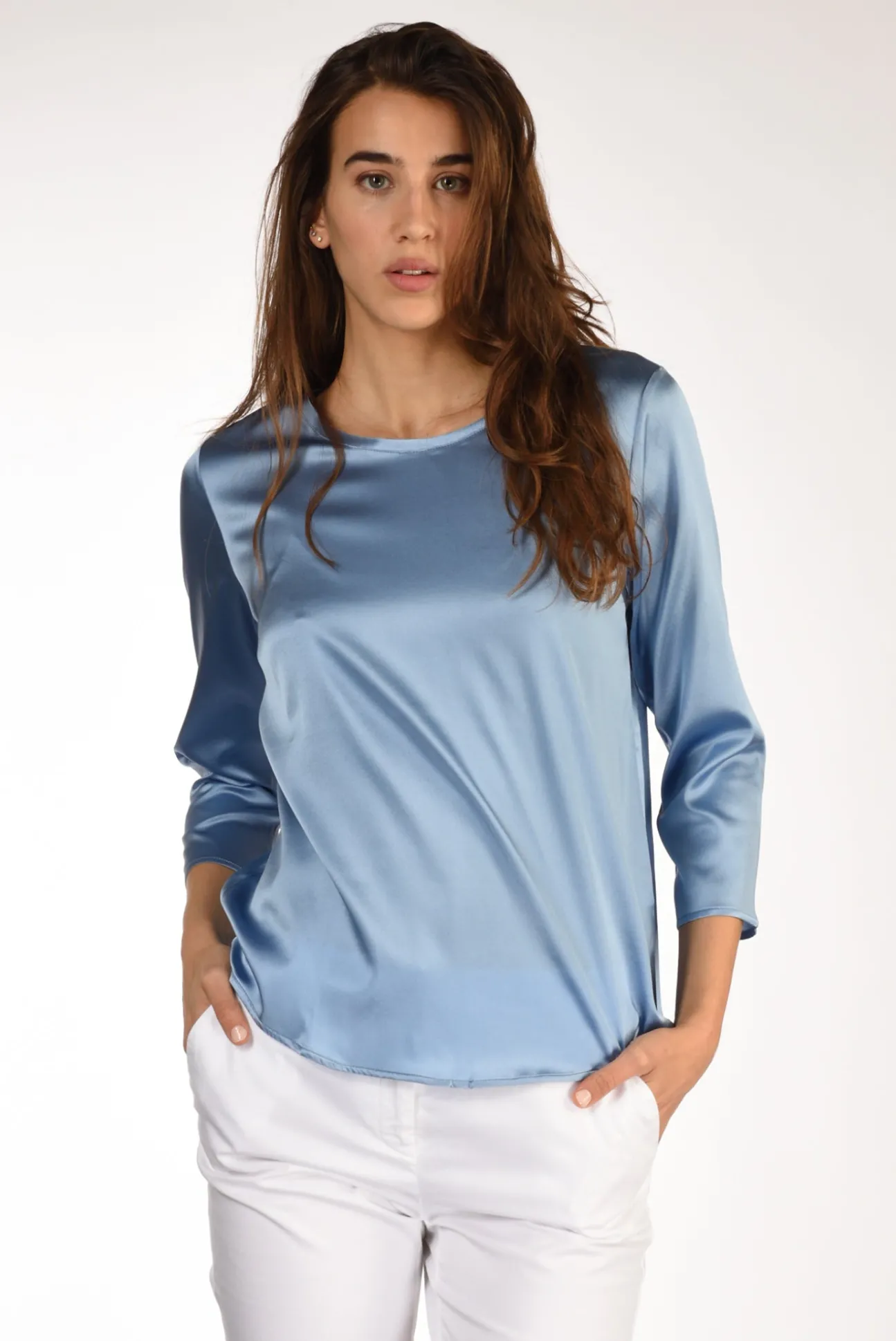 tshirt_seta_azzurro_scuro_0.webp tshirt seta azzurro scuro