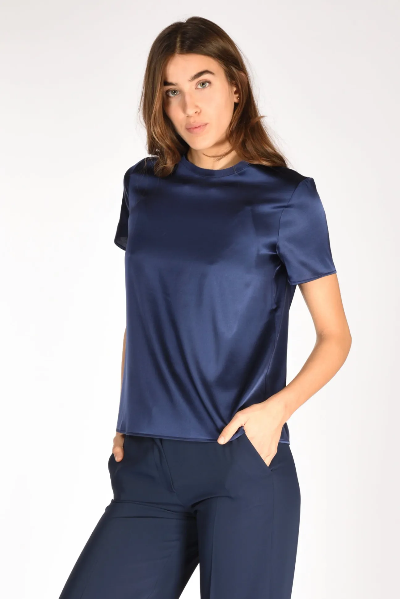tshirt_seta_blu_0-1.webp tshirt seta blu
