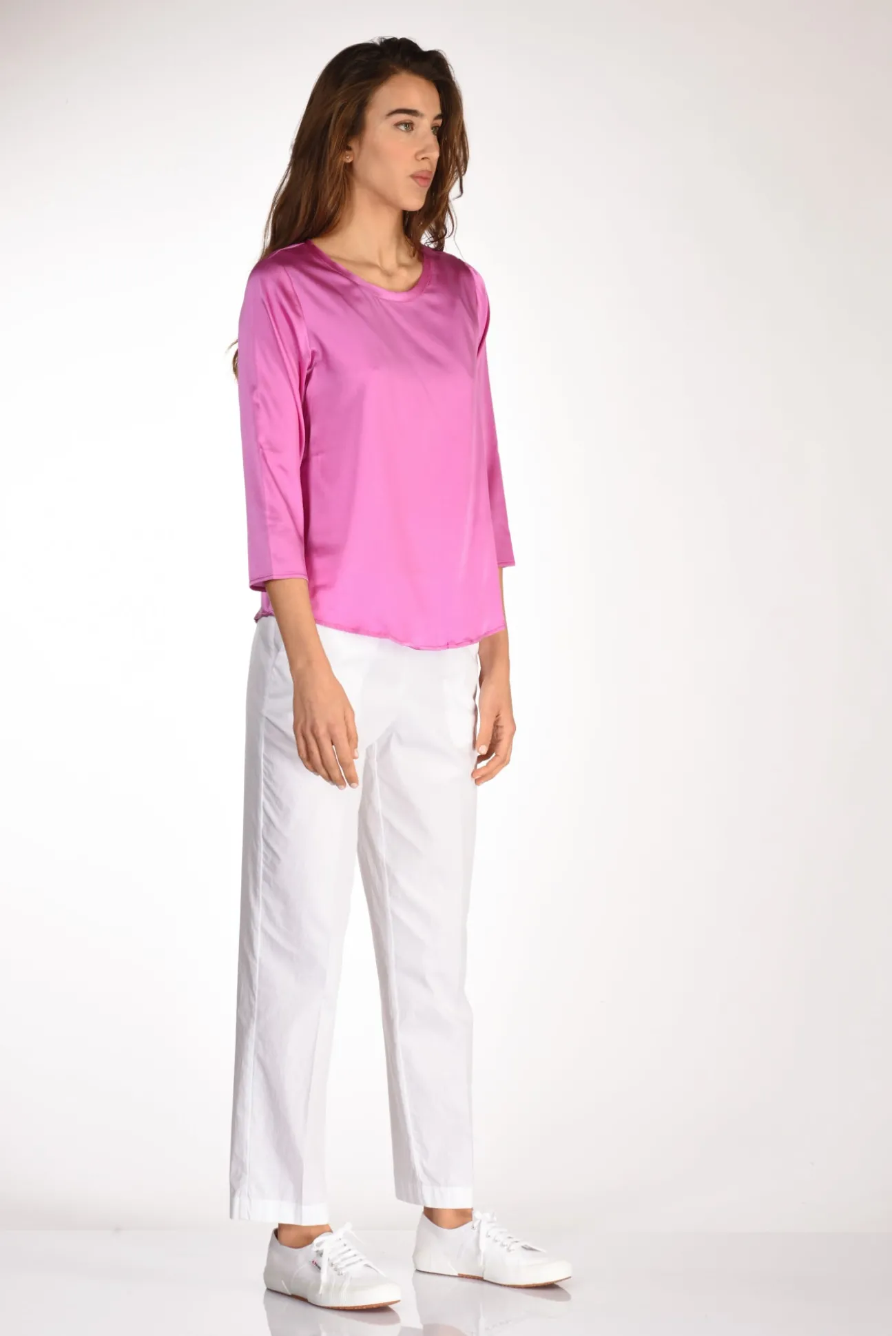 tshirt_seta_rosa_scuro_3.webp tshirt seta rosa scuro